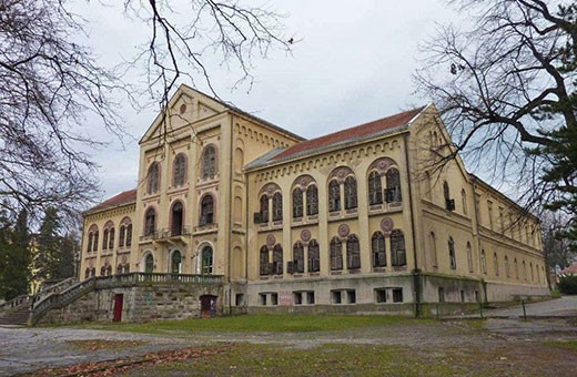 Old hotel in Arandjelovac