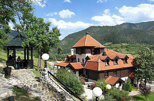 Mokra Gora, Stanični hotel