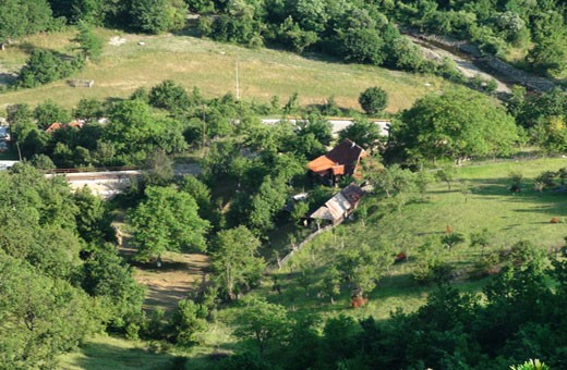 Leto, Etno kuća Cerova kosa - Mokra Gora