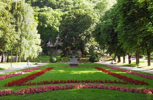 Park Niška Banja, Smeštaj Ristić - Niška Banja