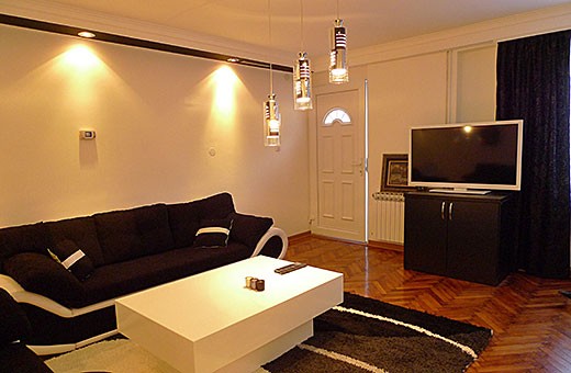 Apartment Crno Beli Svet, Apartments Perla - Pančevo