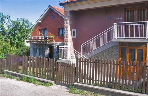 Kuća spolja, Apartmani MM - Arandjelovac