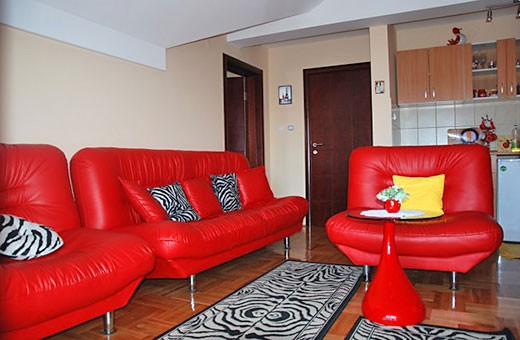 Dnevna soba, Crveni apartman - Apartmani Makojević, Vrnjačka banja