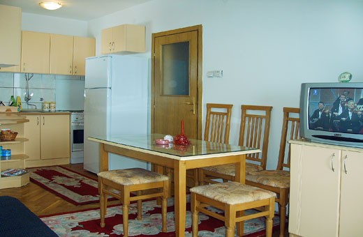 Dining room and kitchen, Apartment Milivojević - Zlatibor