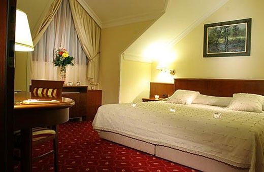 Double room with queen bed, Hotel President - Belgrade