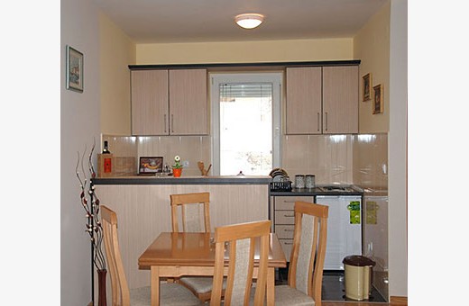 Trpezarija i kuhinja, Apartman Dunavski - Apartmani Makojević, Vrnjačka banja