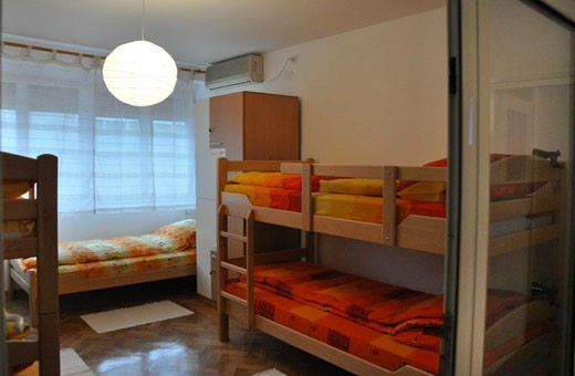 Bela soba 1/5, Hostel Dali - Beograd