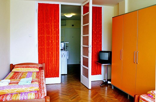 Triple room 1/3 single beds, Apartment Komunac - Novi Beograd