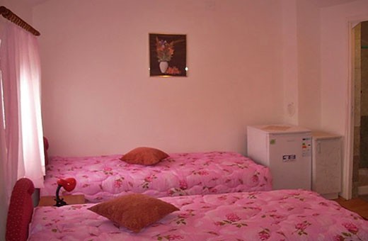 Room 1/3, Accommodation Dincic - Ribarska spa