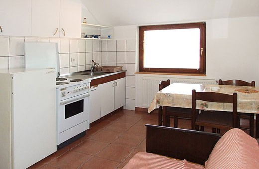 Apartman3 kuhinja i trpezarija, Apartmani Kalinovica - Sokobanja