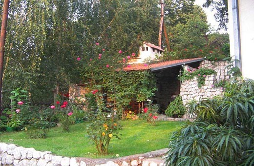 Garden, Apartment Popović - Donji Milanovac