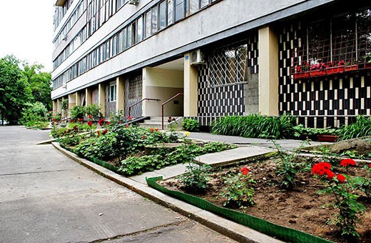 Enter in building, Apartment Komunac - Novi Beograd