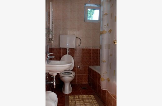 Stan2 kupatilo, Hostel Frenky - Novi Sad