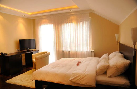 Room with queen bed, Rooms Park - Sremčica