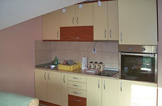 Kuhinja, Sunčani apartman - Apartmani Makojević, Vrnjačka banja